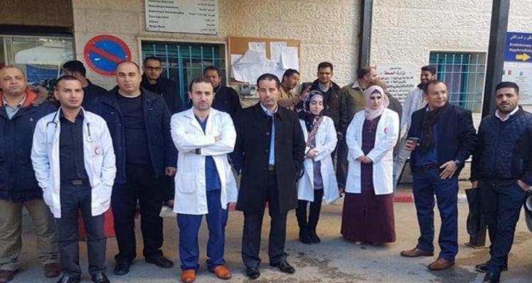 مظاهر إضراب نقابة الأطباء في الضفة الغربية عقب إعلان محمود عباس حلّ النقابة